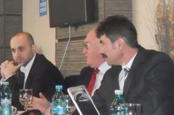 Dezbatere publică: preţul gigacaloriei şi de ce vrea Consiliul Local să preia CET-ul
